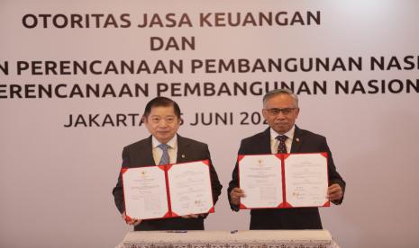  Kementerian Perencanaan Pembangunan Nasional (Kementerian PPN)/Bappenas dan Otoritas Jasa Keuangan (OJK) menandatangani Nota Kesepahaman Sinergi Kebijakan Perencanaan Pembangunan Nasional dengan Kebijakan Sektor Jasa Keuangan untuk Mendukung Pemulihan dan Transformasi Ekonomi Nasional.