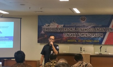 Kementerian Perhubungan cq Direktorat Jenderal Perhubungan Laut menginisiasi penyelenggaraan kegiatan Pembekalan Personil Penanggulangan Pencemaran Tingkat Administrator yang dilaksanakan pada tanggal 18 hingga 23 Maret 2019 di Jakarta.