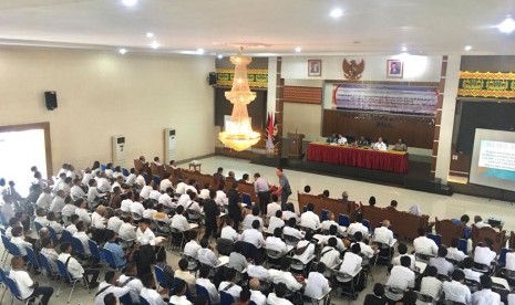  Kementerian Perhubungan melaksanakan kegiatan Diklat Pemberdayaan Masyarakat (DPM) tentang keselamatan transportasi bagi masyarakat kurang mampu. 