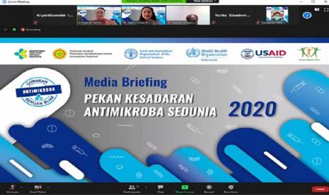 Kementerian Pertanian (Kementan) melalui Direktorat Jenderal Peternakan dan Kesehatan Hewan (PKH) terus berkomitmen untuk mencegah terjadinya resistensi antimikroba di Indonesia. Pasalnya, jika tidak ditangani dengan serius, pandemi ini bisa menyebabkan bencana kemanusiaan yang berbahaya.