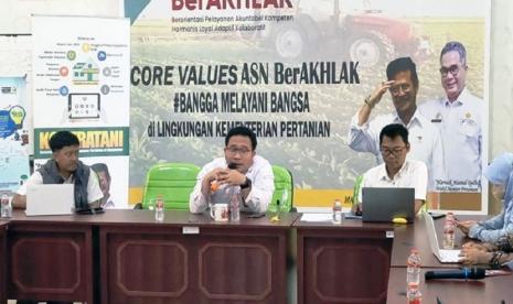 - Kementerian Pertanian RI siap memacu regenerasi petani Indonesia, khususnya wilayah Kalimantan melalui Program Youth Enterpreneurship and Employment Support Services (YESS)  mengembangkan petani milenial dan wirausahawan muda pertanian.