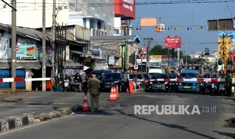 [Ilustrasi] Jalan Dewi Sartika, Kota Depok, Jawa Barat.