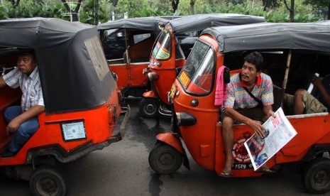 Kendaraan roda tiga Bajaj.   (ilustrasi)