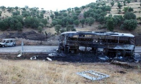 Kendaraan tanker yang membawa gas LPG terbakar di Diyarbakir yang menewaskan satu orang.