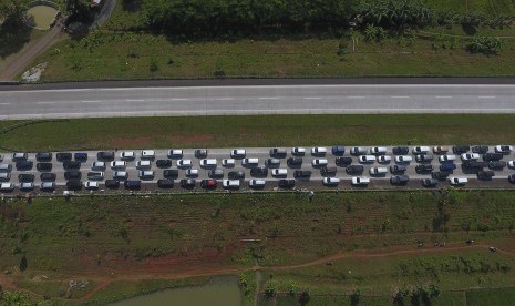 Kemacetan di Tol Cipali arah Jakarta (ilustrasi)