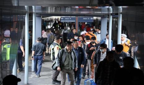 Kepadatan Stasiun Bandung jelang Idul Fitri