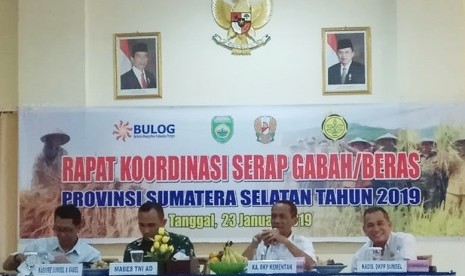 Kepala Badan Ketahanan Pangan (BKP) Kementerian Pertanian (Kementan), Agung Hendriadi dalam Rapat Koordinasi Serap Gabah Petani (Sergap) Provinsi Sumatera Selatan (Sumsel), di Kantor Divre Bulog, Rabu (24/1). 