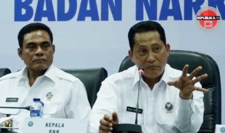 Kepala Badan Narkotika Nasional (BNN) Budi Waseso (Kanan)