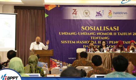 Kepala Badan Pengkajian dan Penerapan Teknologi (BPPT) Hammam Riza dalam acara pembukaan Peringatan Hari Kebangkitan Teknologi Nasional (Hakteknas) ke-24 yang digelar di Denpasar, Bali.