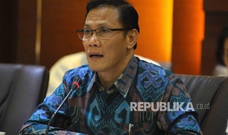 Kepala Badan Pusat Statistik (BPS) Suhariyanto memberikan keterangan kepada wartawan terkait inflasi pada bulan Januari di Gedung BPS Jakarta, Rabu (1/2).