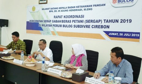 Kepala BKP Kementan Agung Hendriadi mengadakan safari serag gabah petani ke Cirebon dan Indramayu