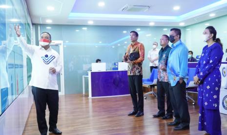 Kepala BP2MI Benny Rhamdani saat Memaparkan Pelindungan Terhadap PMI melalui Command Center.