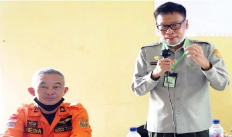 Kepala BPPSDMP Dedi Nursyamsi (kanan) bersama Kadistan Lamteng, Khresna Rajasa saat peluncuran Model KostraTani di BPP Seputih Raman 