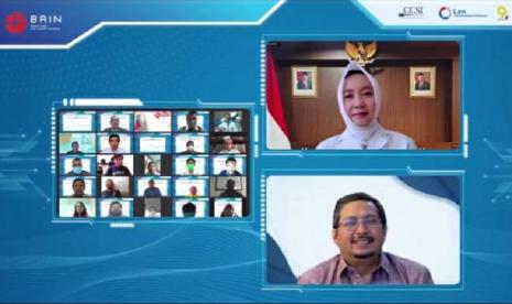 Kepala BRIN Laksana Tri Handoko dalam Webinar Indonesia Cable Based Tsunameter (INA-CBT) dengan tema Kebencanaan Kabel Bawah Laut: Menuju Sistem Observasi Laut yang Terintegrasi dengan Telekomunikasi Laut Berbasis Fiber Optik, Selasa (12/10). 