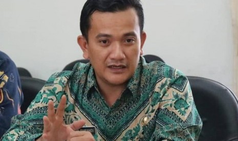 Kepala Dinas Pemberdayaan Masyarakat dan Desa (DPM-Desa) Provinsi Jawa Barat, Dedi Supendi