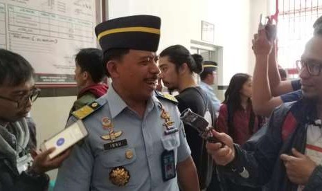 Kepala Kantor Wilayah Kemenhumham Jawa Barat Ibnu Chuldun di Lapas Sukamiskin, Kota Bandung, Senin (17/9).