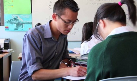 Kepala Matematika di Sekolah Menengah Cherrybrook Technology di Sydney Barat, Eddie Woo.