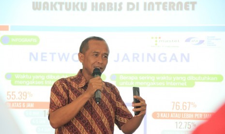 Kepala Operasional Republika Online (ROL) Slamet Riyanto memberikan paparan pada acara seminar digital marketing yang diadakan oleh Indonesian Islamic Travel Communication Forum (IITCF) bekerja sama dengan Harian Republika.