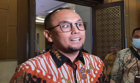 Kepala PPATK Ivan Yustiavandana ketika diwawancarai wartawan sesuai acara Rakornas PPATK di sebuah hotel di Jakarta, Kamis (19/1/2023). Ivan menjelaskan soal dana kejahatan lingkungan yang mengalir ke anggota partai politik. 