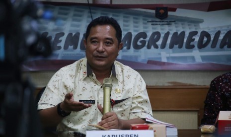 Kepala Pusat Penerangan Kementerian Dalam Negeri (Kapuspen Kemendagri) Bahtiar pada acara Kemendagri Media Forum di Press Room Kemendagri, Jakarta Pusat, Jumat (8/2).  