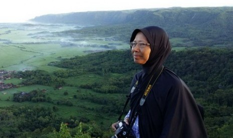  Kepala Puslit Geopark dan Kebencanaan Geologi, Direktorat Riset dan Pengabdian Masyarakat Unpad, Prof. Mega Fatimah Rosana 