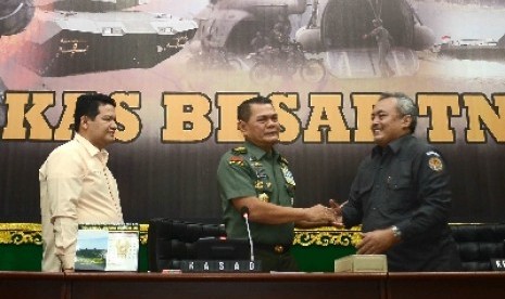  Kepala Staf Angkatan Darat (KSAD) Jenderal TNI Budiman di Mabes AD, Ahad (6/7).