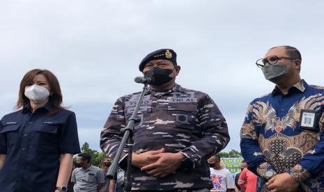 Kepala Staf Angkatan Laut (KSAL) Laksamana TNI Yudo Margono melepas keberangkatan 33 bus dalam rangka Mudik Bersama TNI AL 2022 secara serentak di Lapangan Apel Markas Besar Angkatan Laut (Mabesal), Cilangkap, Jakarta Timur, Kamis (28/4). 