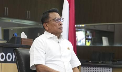 Kepala Staf Kepresidenan (KSP) Jenderal (Purn) Moeldoko,  menegaskan Pemerintah tak pernah bahas amandemen UUD 1945