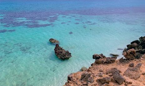 Menikmati Pasir Putih di Kepulauan Farasan Arab Saudi. Kepulauan Farasan di Arab Saudi setidaknya terdiri dari 150 pulau  beragam ukuran. 