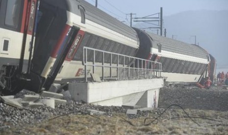 Kereta api bertabrakan di Switzerland, Jumat (20/2)