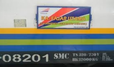 Kereta api Fajar  Utama