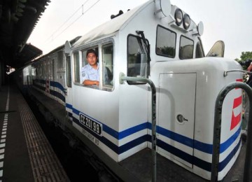 Kereta Parahyangan