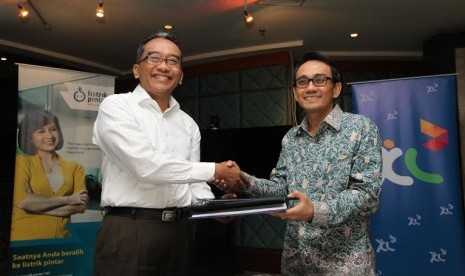 Kerja sama PLN dan XL Axiata