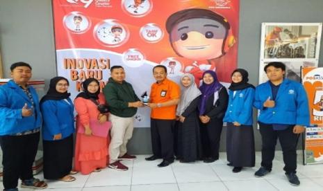 Kerjasama antara Universitas BSI kampus Tasikmalaya melalui BCC dengan puluhan perusahaan-perusahaan di Priangan Timur ini terjalin dalam bentuk kerjasama penyaluran alumni, magang mahasiswa, pengabdian masyarakat, kampus recruitment dan acara-acara seputar seminar serta workshop persiapan karir