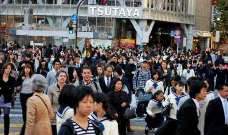 Kerumunan di kawasan Shibuya, Tokyo