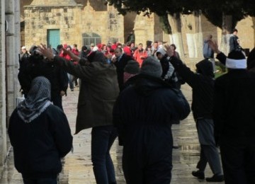 ketegangan di komples masjidil aqsa