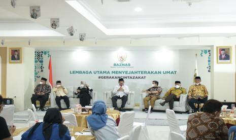 Ketua Badan Amil Zakat Nasional (Baznas) RI Prof. Dr. KH. Noor Achmad MA mengatakan, perolehan selama tahun lalu cukup spektakuler, terdapat peningkatan dari perolehan Zakat Infak dan Sedekah (ZIS). Hal itu disampaikan Noor dalam Temu Media Baznas lewat siaran langsung di Youtube Baznas TV  Rabu (5/1). 