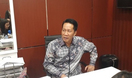 Ketua Baleg Supratman Andi Agtas menyampaikan keterangan pers gterkait UU MD3 di Komplek Parlemen Senayan, Selasa (13/2)