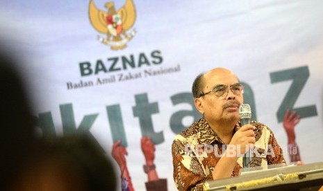  Ketua BAZNAS Bambang Sudibyo memberikan paparan program BAZNAS sambut Ramadhan 1438 H di Jakarta, Kamis (18/5). 