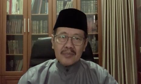 Ketua Bidang Pengkajian, Penelitian dan Pengembangan Majelis Ulama Indonesia (MUI) Prof Utang Ranuwijaya