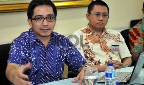 Ketua Departemen Politik dan Hubungan 