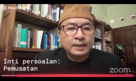 Ketua Departemen Politik dan Pemerintahan Fisipol UGM, Abdul Gaffar Karim dalam acara 