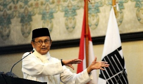 Ketua Dewan Kehormatan ICMI BJ Habibie.