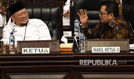 [Dokumentasi] Ketua Dewan Perwakilan Daerah (DPD) La Nyalla Mattalitti (kiri) dan Wakil Ketua Mahyudin