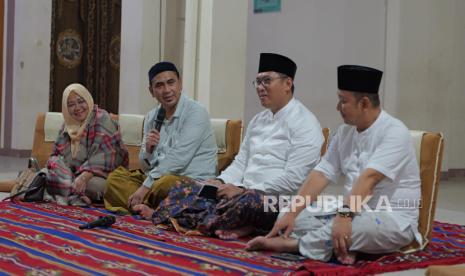 Ketua Dewan Pimpinan Daerah (DPD) Partai Gerindra Jawa Tengah, Sudaryono bersama cawagub Jateng Taj Yasin Maimoen.