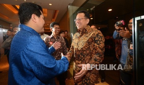   Ketua DPD Irman Gusman saat acara malam penganugerahan Tokoh Perubahan Republika 2015 di Jakarta, Senin (21/3) malam. 