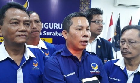 Ketua DPD Nasdem Surabaya Robert Simangunsong.