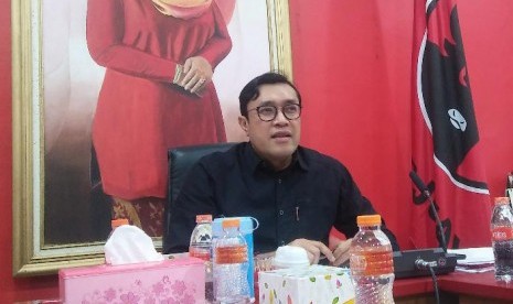 Ketua DPD PDIP Provinsi Jabar Ono Surono 