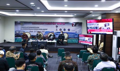 Ketua DPD RI, AA LaNyalla Mahmud Mattalitti, menyampaikan pentingnya Indonesia memiliki Undang-Undang tentang Daerah Kepulauan untuk membangun potensi Maritim. Dengan UU tersebut, LaNyalla optimis Indonesia akan lebih cepat menjadi poros maritim dunia. 