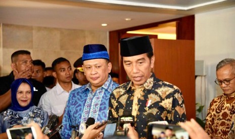 Ketua DPR RI Bambang Soesatyo (Bamsoet) dan Presiden Jokowi.